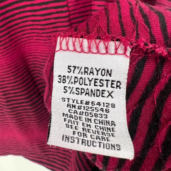 Habitat Womens Size Small Red Long Sleeve Wearable Art Artsy Blouse Shirt Top - Picture 6 of 7